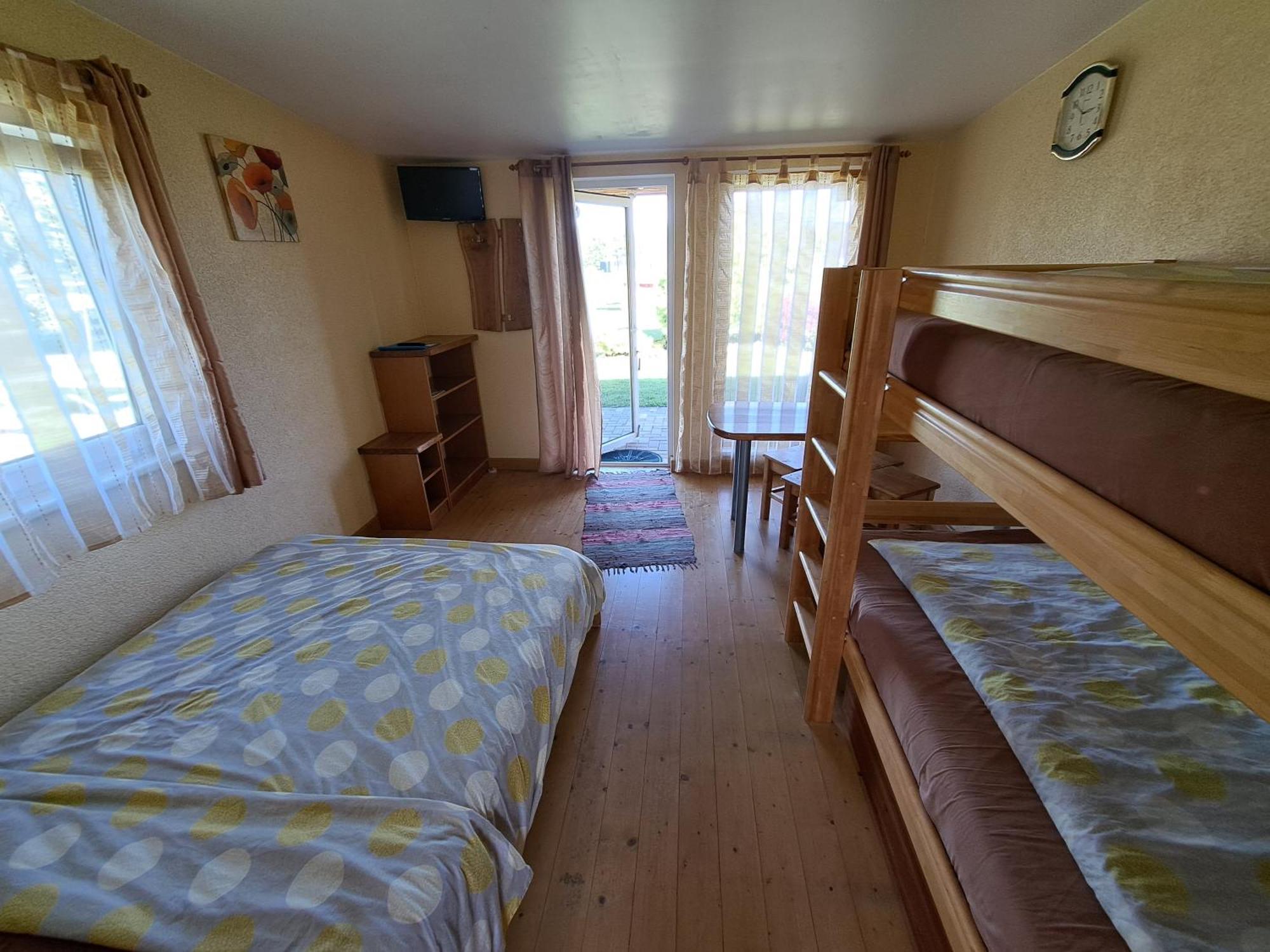 ונטספילס Guest House Podnieki מראה חיצוני תמונה