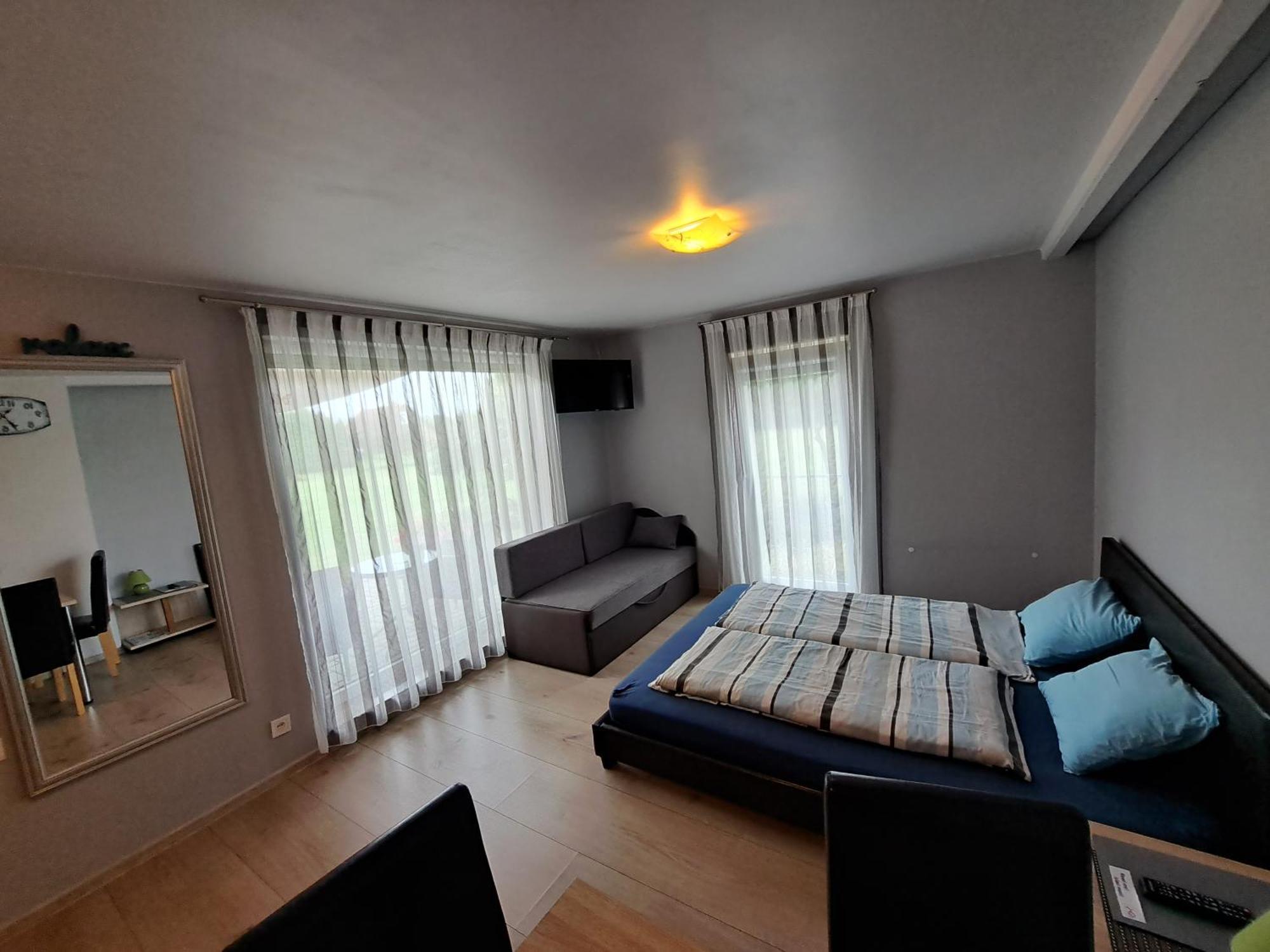 ונטספילס Guest House Podnieki מראה חיצוני תמונה